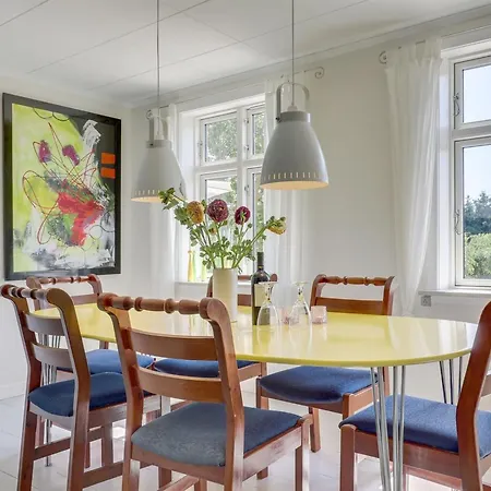 Elize - 250m From The Sea By Interhome *